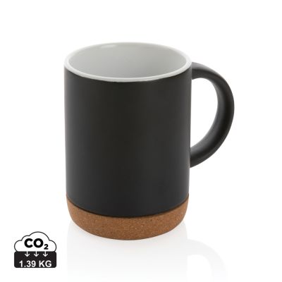 Keramička šalica s podlogom od pluta